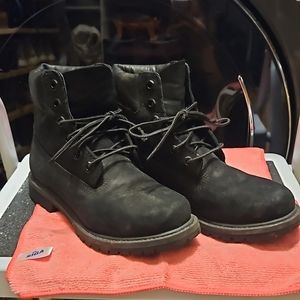 Black Timberland Boots Women's size 6